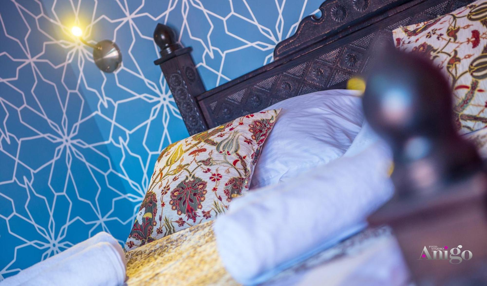 Apartments And Rooms Villa Sulejman موستار المظهر الخارجي الصورة