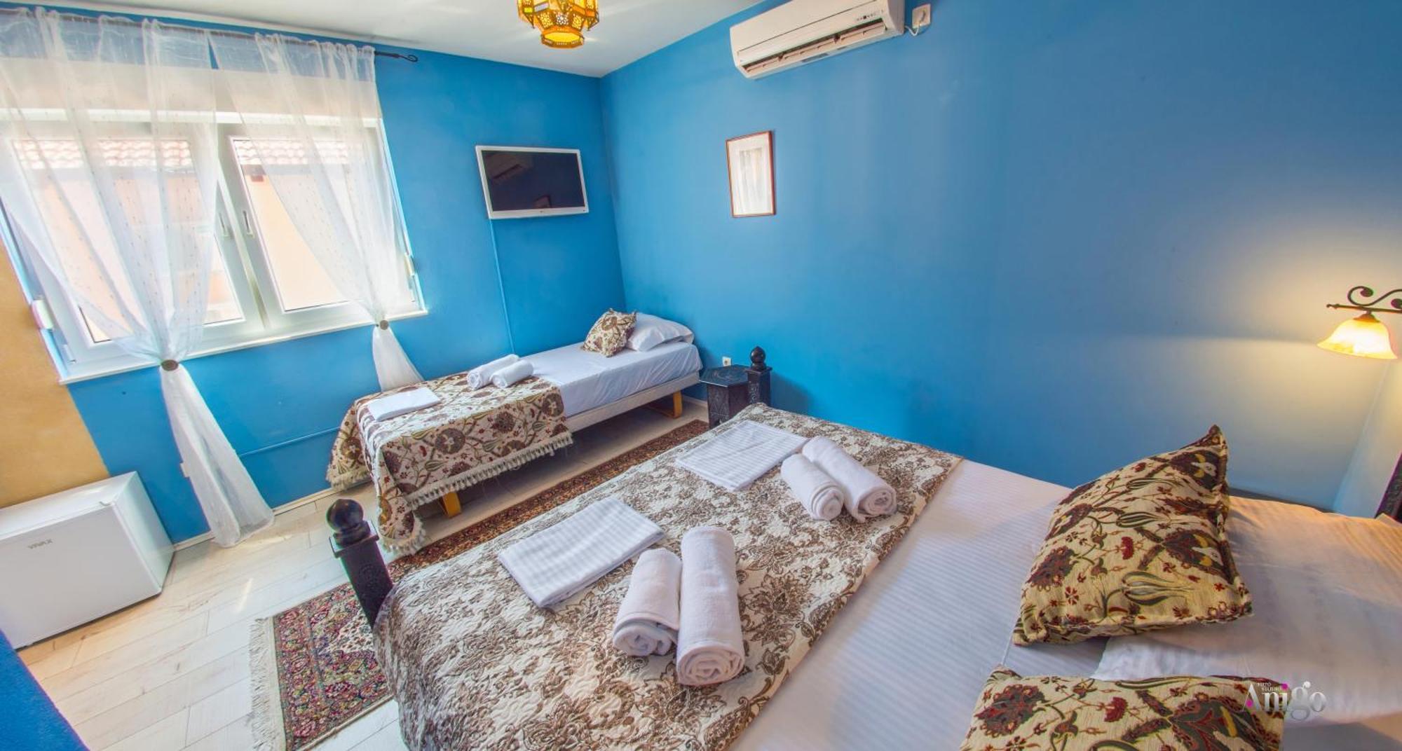 Apartments And Rooms Villa Sulejman موستار المظهر الخارجي الصورة