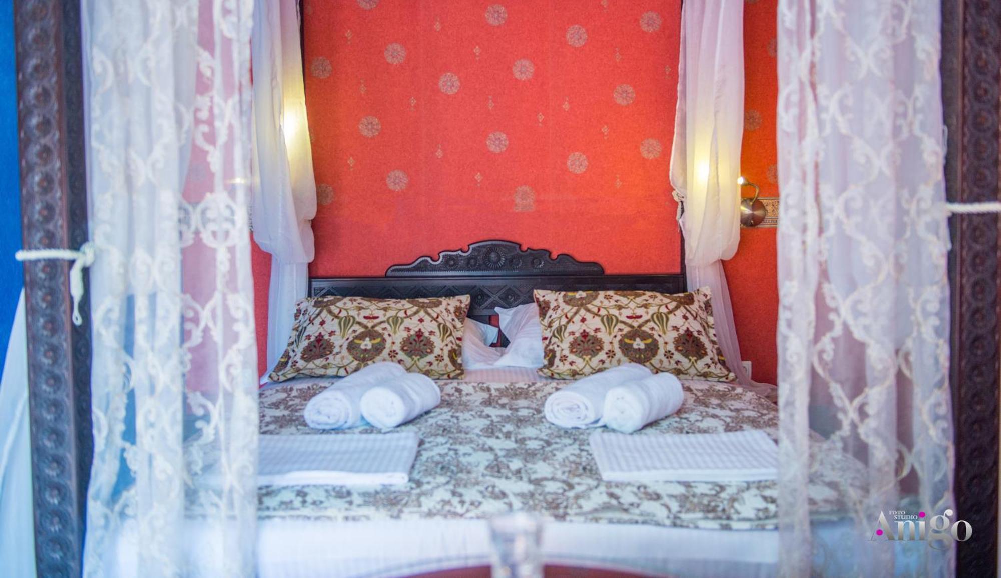 Apartments And Rooms Villa Sulejman موستار المظهر الخارجي الصورة